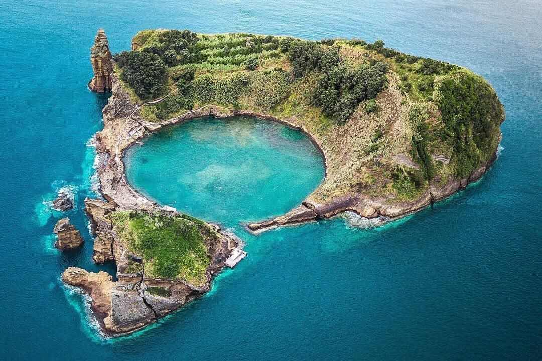 Vuelo + Hotel a Azores