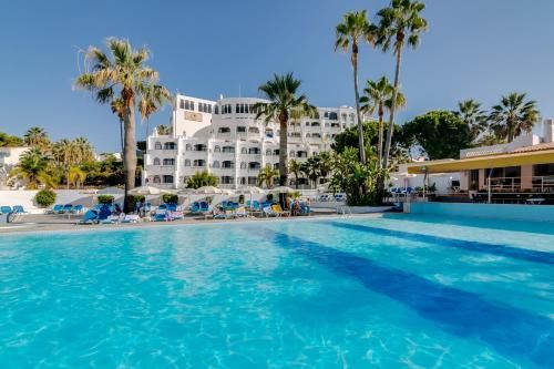 Mónica Isabel Beach Club, aproveite as suas férias em Albufeira perto da praia e com piscinas