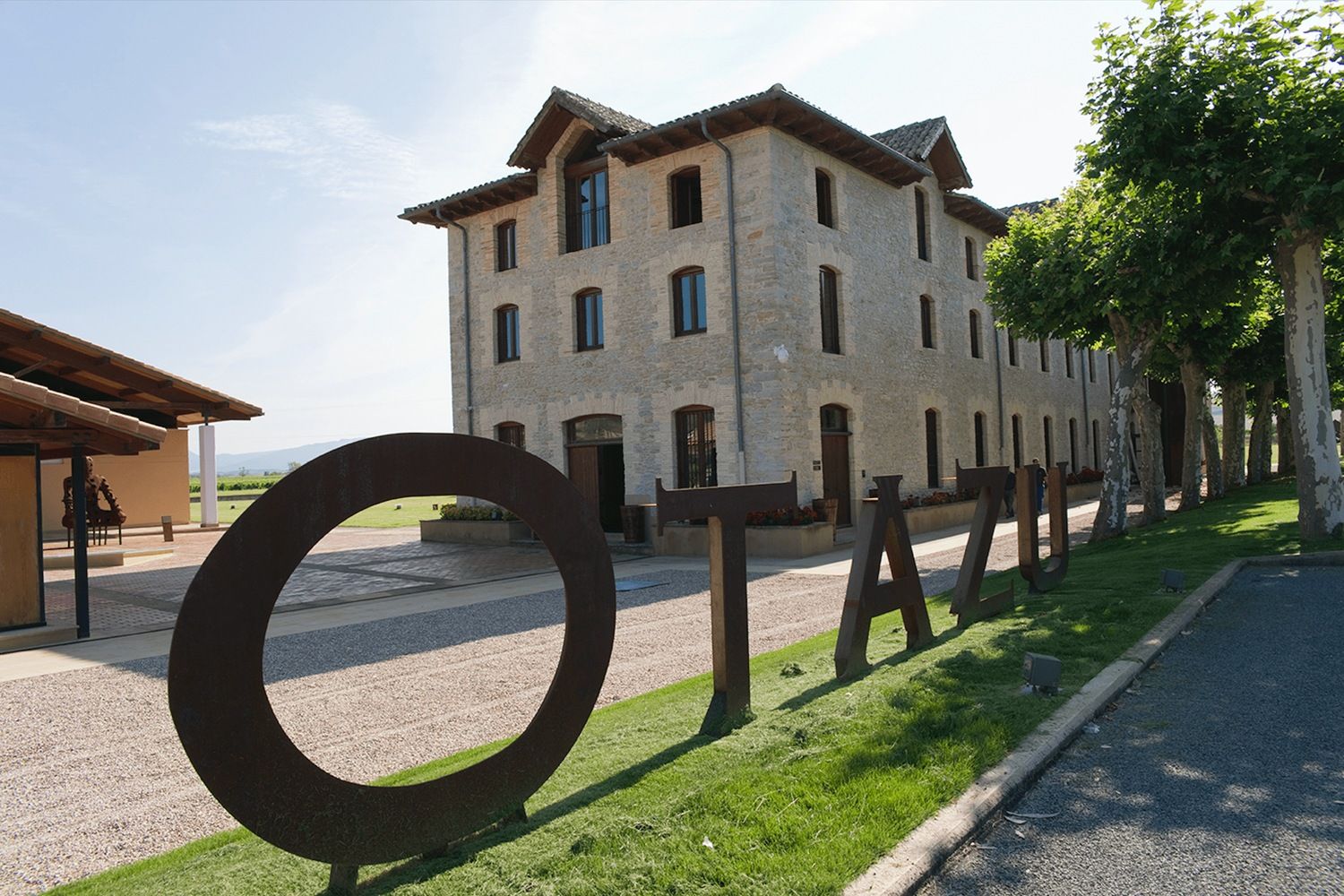 Bodega Otazu-6