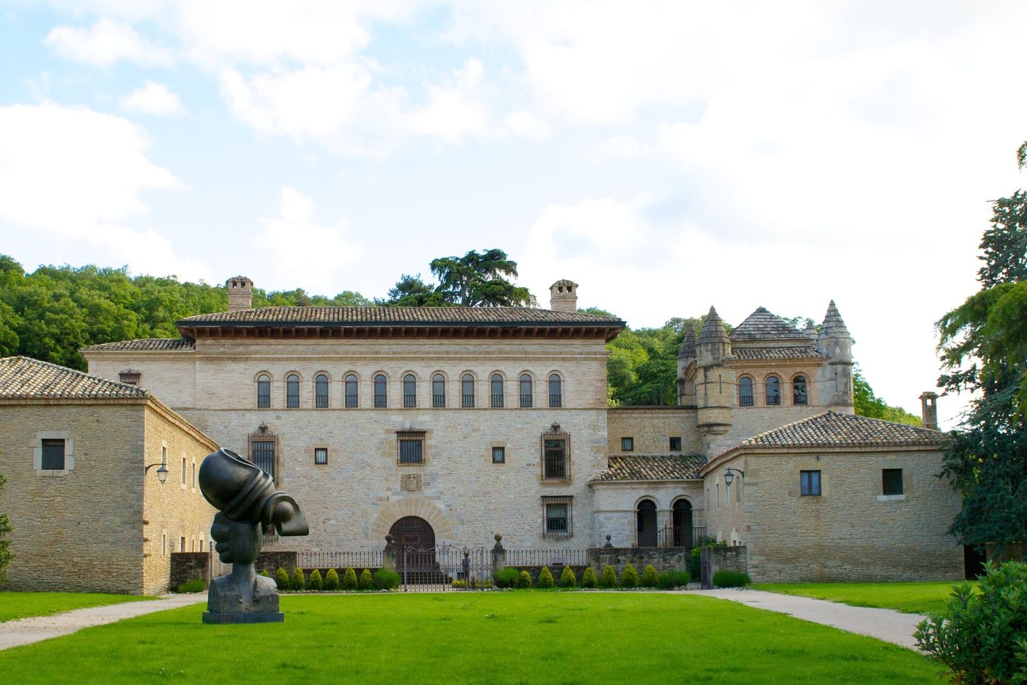 Bodega Otazu-9