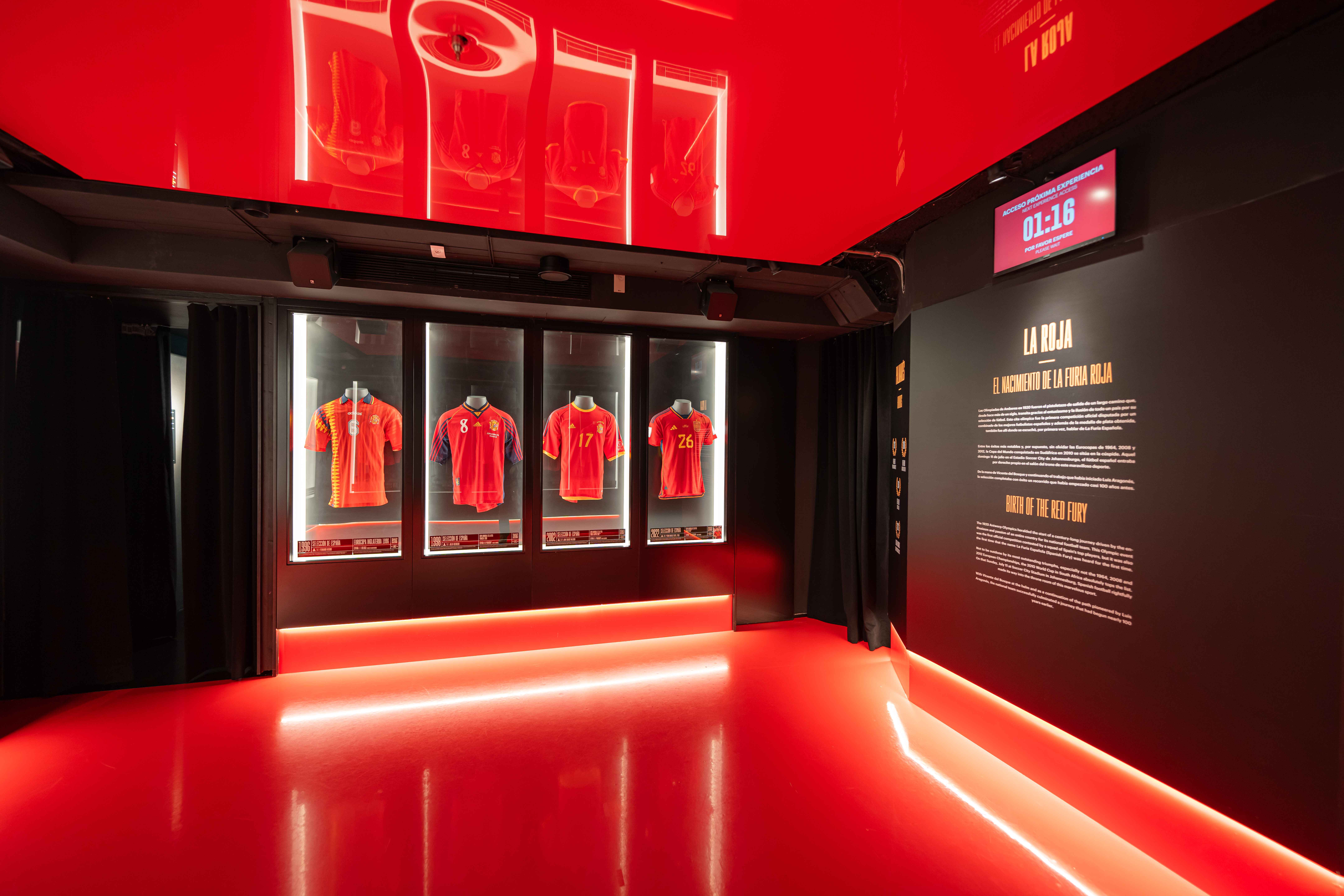 Experiencia Legends: The Home Of Football-10