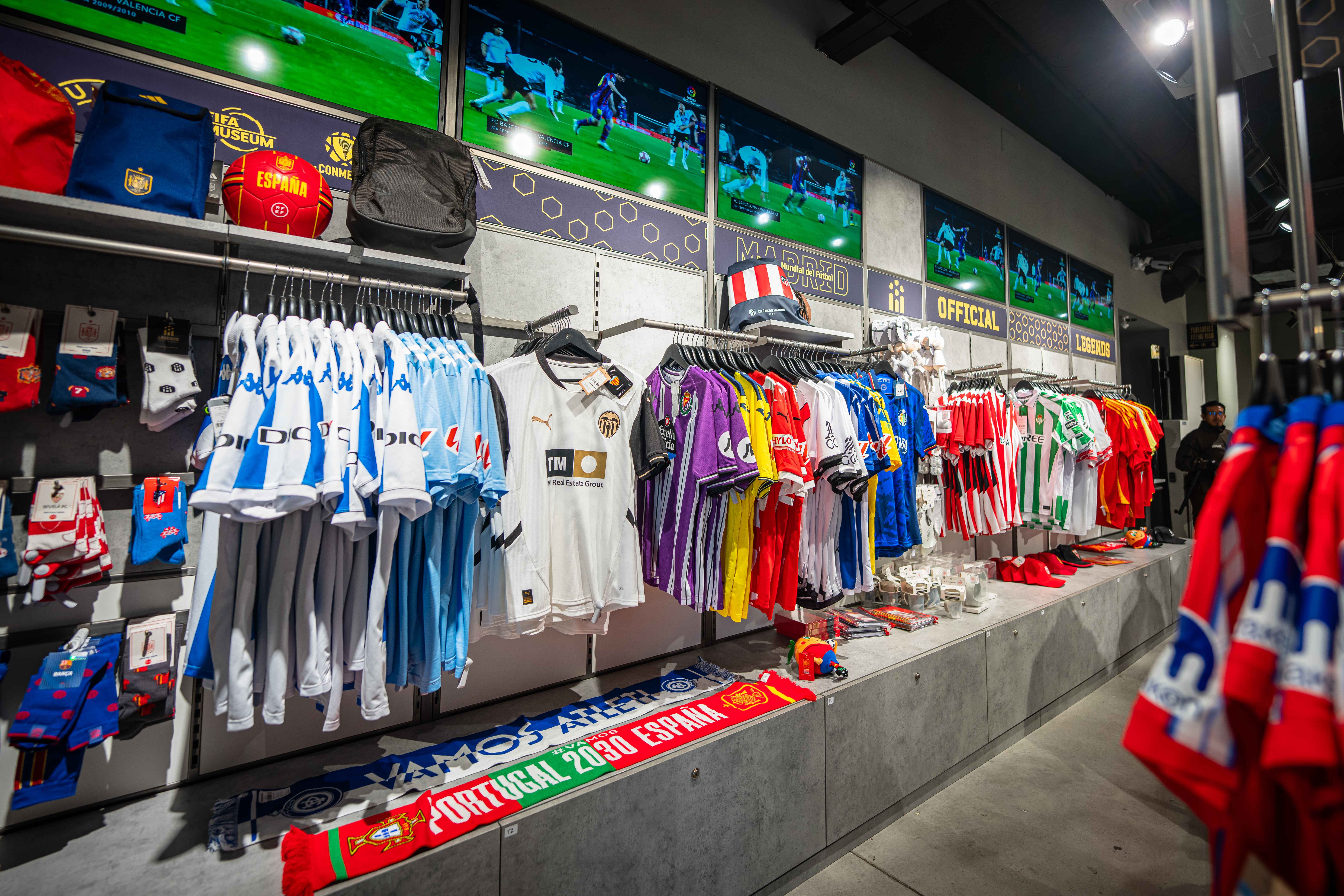 Experiencia Legends: The Home Of Football-14