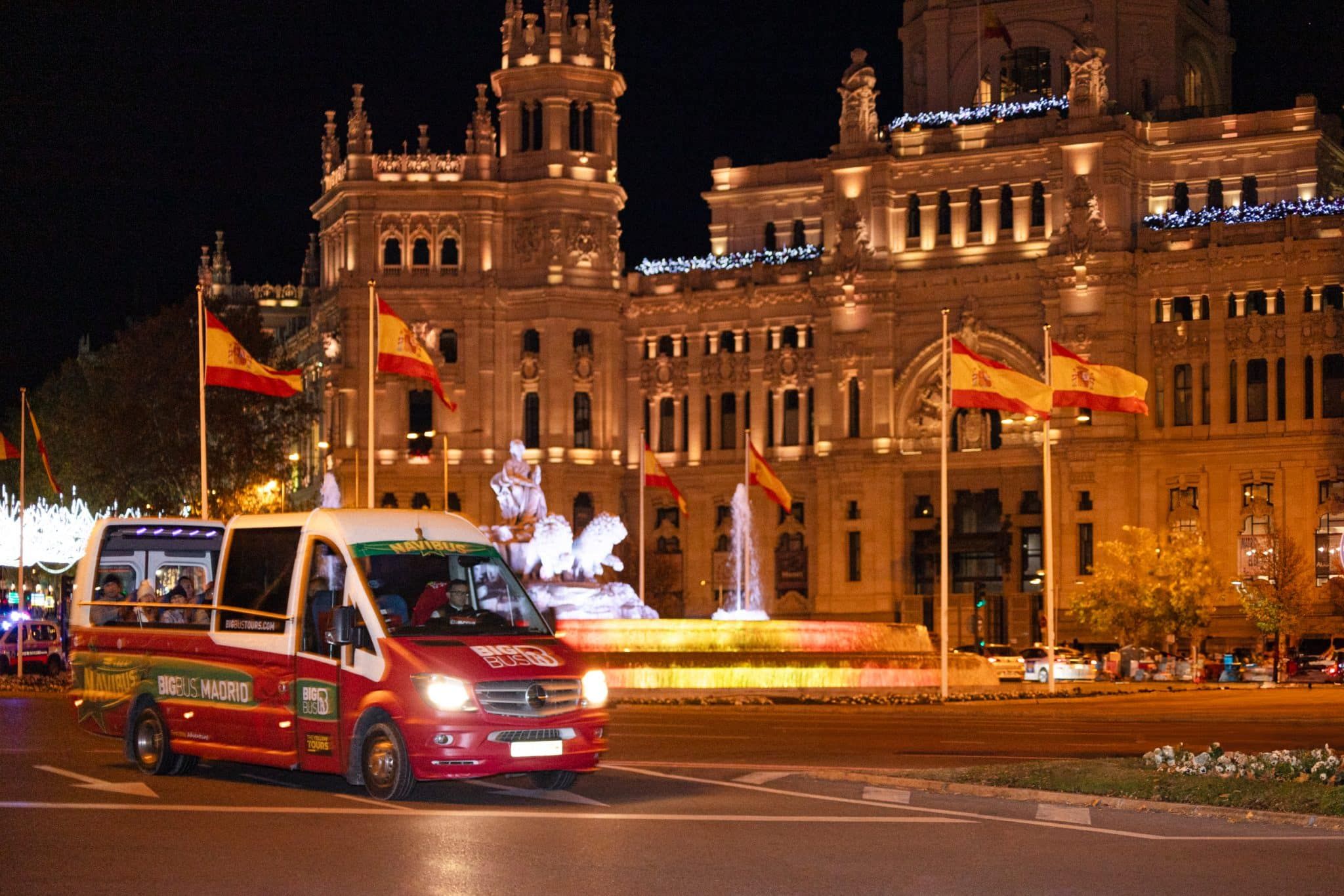 Hotel + Tour en el Navibus de Madrid-3